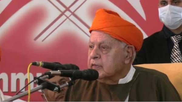 నేషనల్ కాన్ఫరెన్స్ కీలక నిర్ణయం-కశ్మీర్ పండిట్ల రాకకు అనుకూలంగా తీర్మానం