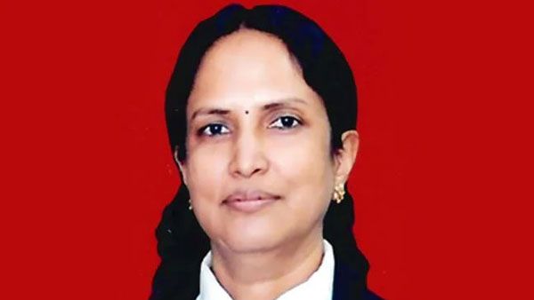 లైంగిక వేధింపుల కేసుల్లో వివాదాస్పద తీర్పులు: ఆ బాంబే కోర్టు జడ్జీకి ఎదురుదెబ్బ