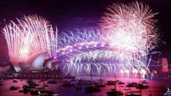 Happy New Year! న్యూజిలాండ్ సహా పలు దేశాల్లో 2022 ఎంట్రీ, అంబరాన్నంటిన సంబరాలు