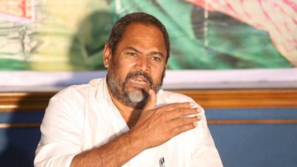 థియేటర్ల మూసివేత చూస్తే ఏడుపొస్తుంది.. సినీ ప‌రిశ్రమ పెద్దలపై ఆర్. నారాయణ మార్తి సంచ‌ల‌న వ్యాఖ్య‌లు