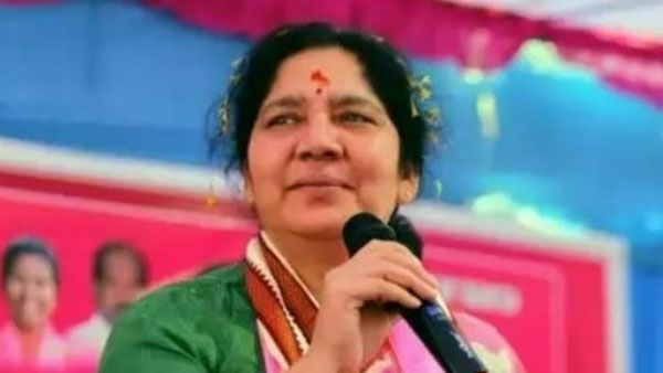 అంబేద్కర్ ఆశయాలను అమలు చేస్తున్న కేసిఆర్.!రాజ్యాంగ నిర్మాతకు మంత్రి సత్యవతి ఘన నివాళులు.!