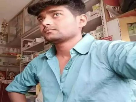 Khiladi: మెడికల్ షాపుకు లైసెన్స్, పక్కలో క్లీనిక్, వివాహిత మహిళకు చికిత్స చేస్తానని, ఏం చేశాడంటే !