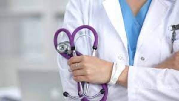 Lady doctor: ప్రభుత్వ ఆసుపత్రిలో ఉద్యోగం, ప్రైవేట్ ఆసుపత్రిలో పాడుపడి, శాడిస్టు డాక్టర్, ఖర్మ !