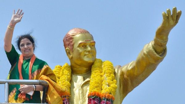 తెలుగువారు గర్వపడేలా జగన్ నిర్ణయం: కృతజ్ఞతలు తెలిపిన నందమూరి కుటుంబం..