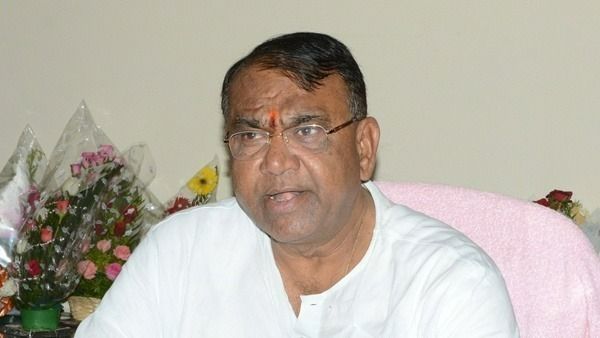 రెండోస్సారి.. స్పీకర్ పోచారంకు కరోనా.. పరీక్ష చేయించుకోవాలని..