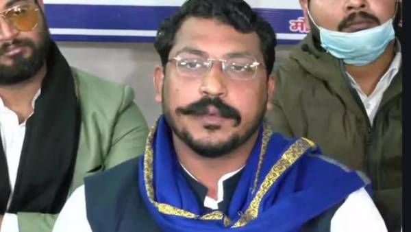 యోగి ఆదిత్యనాథ్‌ను అసెంబ్లీలో అడుగు పెట్టనివ్వను: ప్రత్యర్థి ఎవరో ఫిక్స్: టగ్ ఆఫ్ వార్?