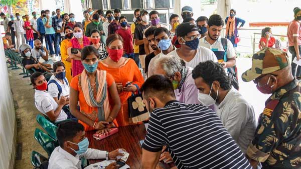 వ్యాక్సిన్ పై కేంద్రం తాజా నిబంధన-కోలుకున్న మూడు నెలల తర్వాతే ఏ డోసైనా