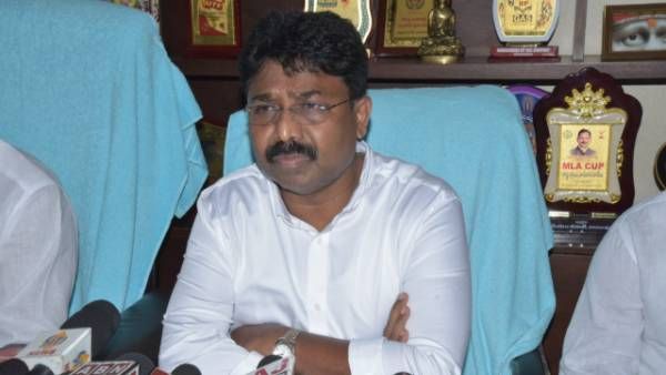 మార్చిలోనే పదో తరగతి పరీక్షలు- సంక్రాంతికి సిలబస్ పూర్తికావాలి- ఏపీ విద్యామంత్రి సురేష్