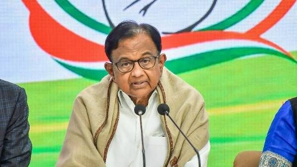 జీరో ప్లస్ జీరో.. జీరోనే.. నిర్మల పద్దుపై చిదంబరం విసుర్లు, క్యాపిటలిస్ట్ బడ్జెట్ అంటూ విసుర్లు