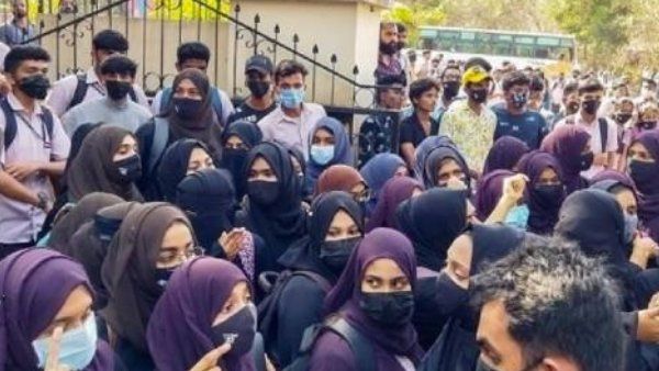 మైనార్టీ విద్యాసంస్థల్లో హిజాబ్ బ్యాన్.. కర్ణాటక సర్కార్ మరో కీలక నిర్ణయం
