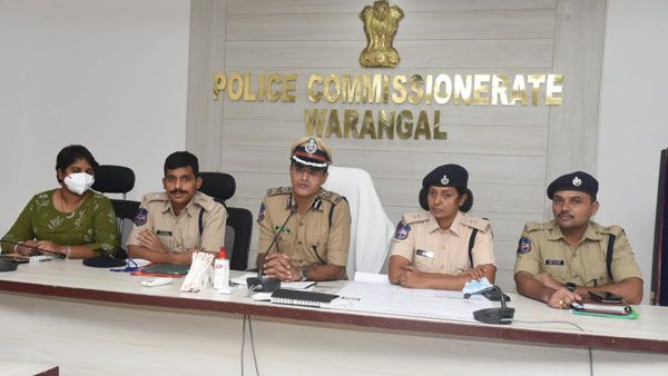 మేడారం సమ్మక్క సారలమ్మ జాతరకు వెళ్తున్నారా.. ట్రాఫిక్ లో చిక్కుకోకుండా పోలీసుల సూచనలు తెలుసుకోండి