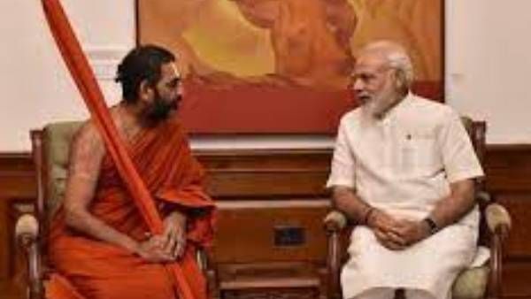 నరేంద్ర మోడీలో రామానుజాచార్యులు, శ్రీరాముడి సుగుణాలు: చిన్నజీయర్ స్వామి ప్రశంసలు