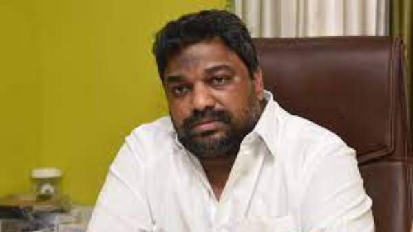 చిరుపైనే నట్టికుమార్ నమ్మకం.. వారంతా ప్రమోషన్స్ కోసమేనట.. మరీ ఆచార్య..