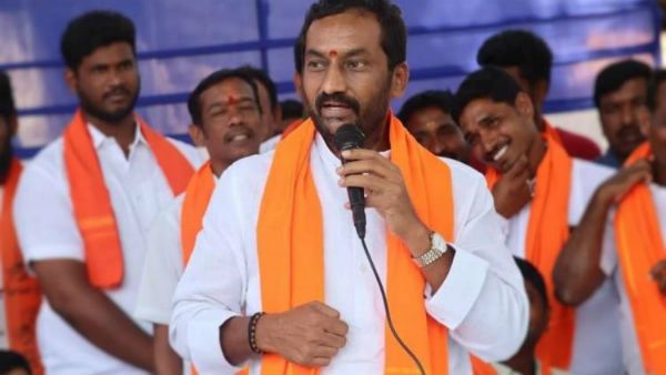 కేసీఆర్ దేవుడికే శఠగోపం పెట్టాలనుకోవడం మూర్ఖత్వం; వేములవాడ రాజన్న ఆలయ అభివృద్ధిపై రఘునందన్ రావు నిలదీత