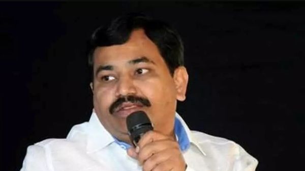 MLA: ఎమ్మెల్యే రొమాన్స్ కేసు, మాటమీద ఉంటాను, మహిళ, ఎమ్మెల్యేకి సిటీ పోలీసు కమీషనర్ షాక్, ట్విస్ట్ !