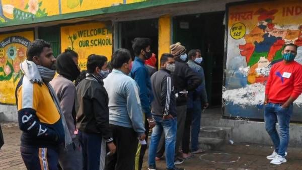 యూపీ తొలిదశలో చురుగ్గా పోలింగ్-మధ్యాహ్నం 3 గంటలకు 48 శాతం ఓటింగ్