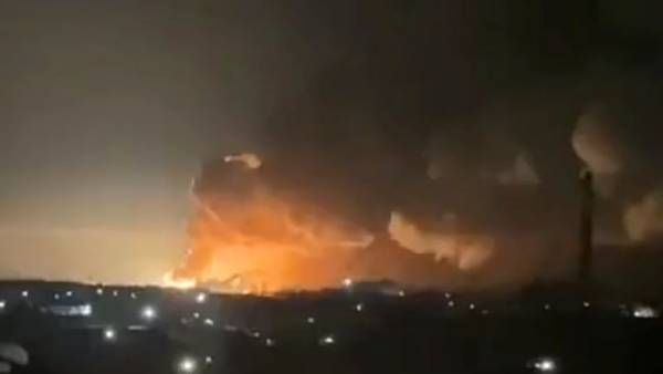 Russia-Ukraine war : ఉక్రెయిన్ దురాక్రమణ దిశగా రష్యా-11 నగరాల్లో దాడులు-కీవ్ ఎయిర్ పోర్ట్ స్వాధీనం