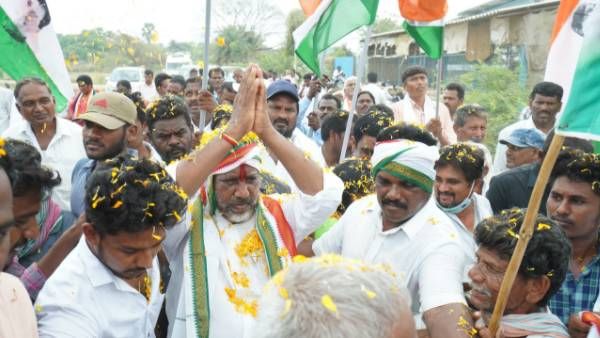 అచ్చే దిన్ కాదు సచ్చె దిన్.!కాంగ్రెస్ అధికారంలోకి వస్తే ధరలు తగ్గిస్తామన్న భట్టి.!