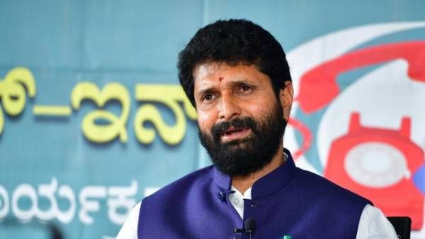 హలాల్ మాంసం ఎకనామికి జిహద్.. బీజేపీ నేత సీటీ రవి హాట్ కామెంట్స్