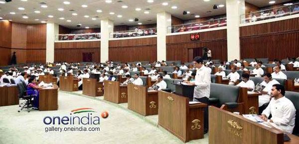 సంక్షేమానికి రెట్టింపు నిధులు : కమ్మ- రెడ్డి- కాపు వర్గాలకు సైతం : రూ 2.56 లక్షల కోట్లతో బుగ్గన బడ్జెట్..!!