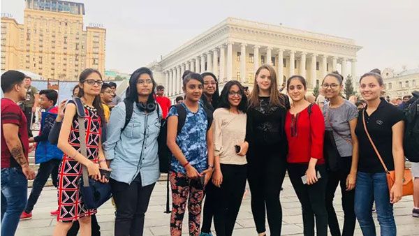 Russia Ukraine War: పాక్ యువతి ఆస్మాను కాపాడిన భారత్, ప్రధాని మోదీ, భారతీయులకు థ్యాక్స్ !