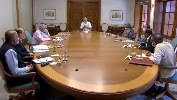 ఉక్రెయిన్ పరిణామాలపై మోడీ మరోసారి అత్యున్నత భేటీ: నిర్మలమ్మ పాల్గొనడంపై