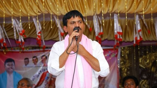బీజేపీ, కాంగ్రెస్ టచ్ లో; టీఆర్​ఎస్​ టికెట్​ ఇవ్వకున్నా పోటీచేస్తా: మాజీ ఎంపీ సంచలనం