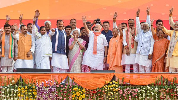 Yogi Cabinet: మోదీ లెక్కలు, 9 మంది దళితులు, 20 మంది బీసీలు, అన్ని కులాలకు, బీజేపీ టార్గెట్ 2024!