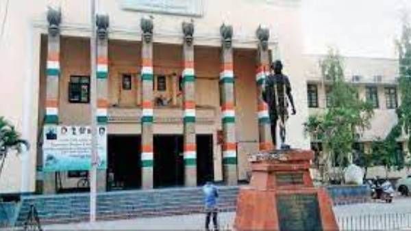 కేంద్రంలోని ఓ నాయకుడి మరణం; గాంధీభవన్ లో జరిగిన పంచాంగ శ్రవణంలో సంచలన విషయాలు