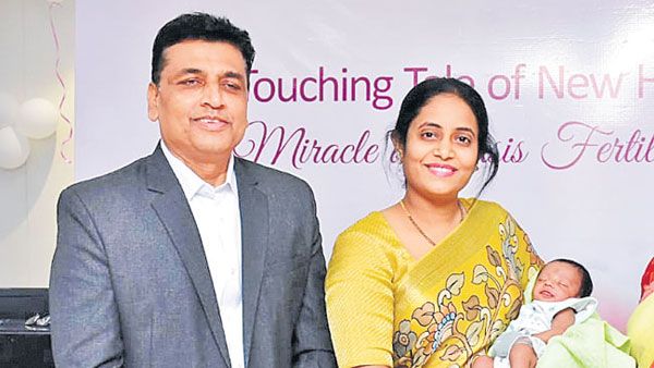 భర్త మరణించిన 11నెలల తర్వాత తల్లి అయిన మహిళ.. తప్పుగా అనుకుంటే పప్పులో కాలేసినట్టే!!