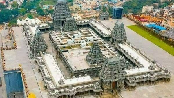 యాదగిరిగుట్టలో టెన్షన్.. ఈవో తీరుపై ఆందోళనల పర్వం, జర్నలిస్టుల అరెస్ట్‌లతో ఉద్రిక్తత