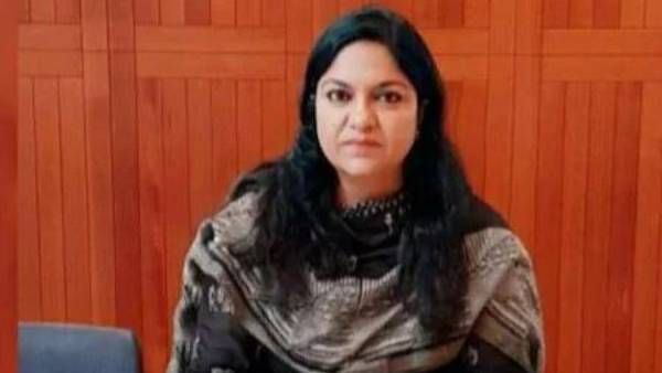 జార్ఖండ్ మనీలాండరింగ్ కేసు: ఐఏఎస్ అధికారిణి పూజా సింఘాల్‌ను అరెస్ట్ చేసిన ఈడీ