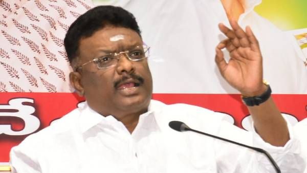 టీఆర్ఎస్ 100 కోట్ల భూమి స్వాహా.!అధికారాన్ని అడ్డంపెట్టుకొని కబ్జాలు చేస్తున్నారన్న దాసోజు శ్రవణ్.!