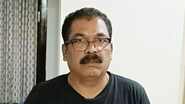 సంగారెడ్డి ఎంపీవో అరెస్ట్: ఏసీబీ సోదాలు, రూ. 20 కోట్లకుపైగానే అక్రమాస్తుల గుర్తింపు