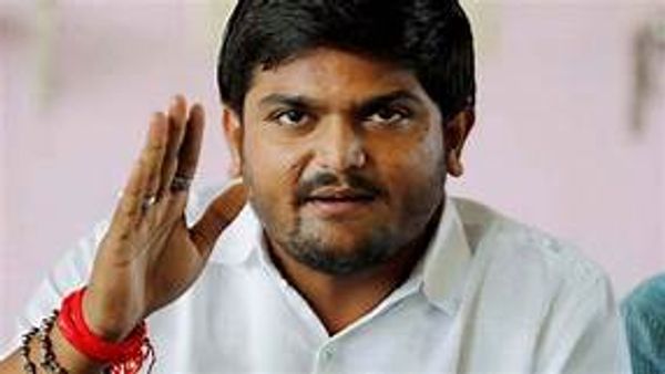 కాంగ్రెస్‌పై హర్థిక్ విమర్శలు.. హిందూ అనుకూల విధానాలకు దూరం దూరం..