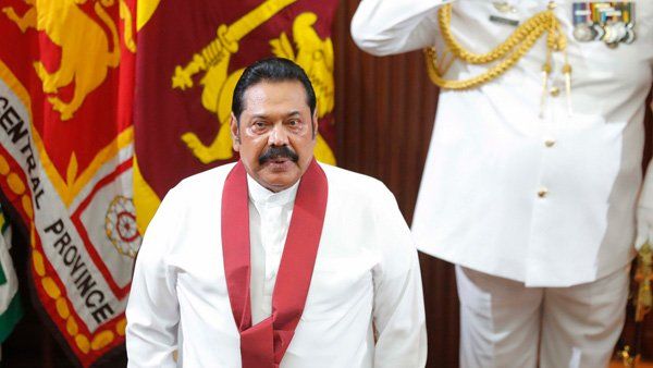 శ్రీలంక సంక్షోభం- నేతలు విదేశాలకు పారిపోకుండా నిషేధం-మహీంద సహా 16 మందిపై బ్యాన్