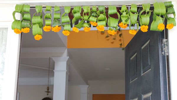 vastu tips: ఇంటి గుమ్మాలకు మామిడి తోరణాలతో వాస్తు దోషాలకు చెక్; ఇంకా ఎన్నో లాభాలు!!