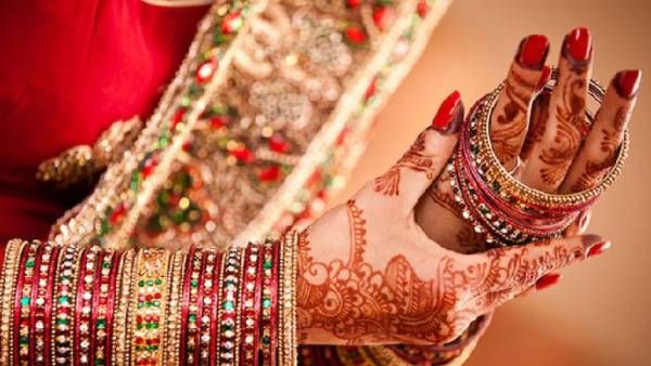 Girlfriend: చిన్ననాటి ఫ్రెండ్స్, ఫ్రెండ్ చెల్లెలితో ? వేరే అబ్బాయితో ఆమె పెళ్లి, క్లైమాక్స్ లో !