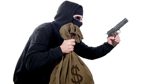 vastu tips: ఇంట్లో దొంగతనాలకు వాస్తు దోషాలకు లింక్.. ఈ దోషాలుంటే తక్షణం సరిదిద్దుకోండి