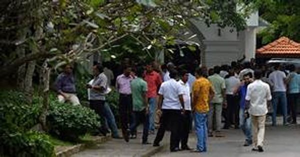 శ్రీలంకలో పెట్రోల్ షార్టేజ్: గ్యాస్ కూడా.. డీజిల్ మాత్రం ఓకే..