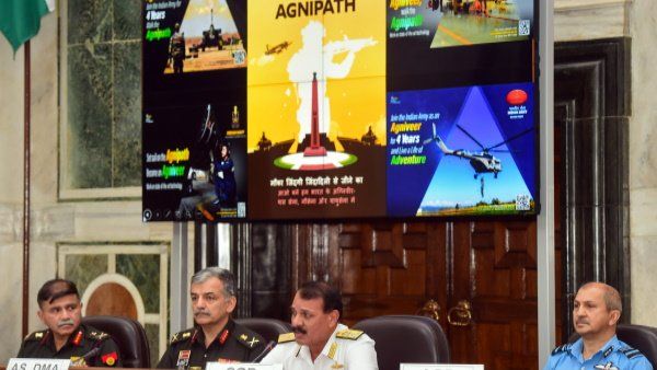 Agnipath: ఆందోళనకారులకు స్థానం లేదు, ఎఫ్ఐఆర్ నమోదైతే అనుమతి లేదు