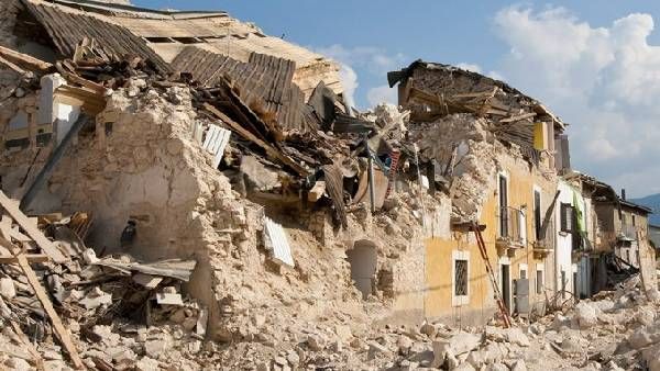 Earthquake: వణికిన ఆఫ్ఘనిస్తాన్: 250 మందికి పైగా బలి: శిథిలాల్లో వందలమంది