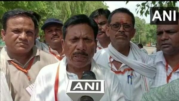 అఖిలేష్ పార్టీకి షాక్: రాంపూర్ లోక్‌సభ ఉపఎన్నికలో భారీ మెజార్టీతో బీజేపీ అభ్యర్థి గెలుపు