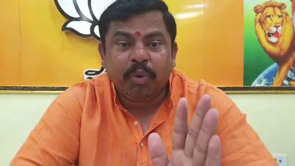 పాఠాలు చెప్పే ఆచార్యులే గుణపాఠాలు కూడా నేర్పుతారు.!ఆస్తుల జీవో వెనక్కి తీసుకోవాలన్న బీజేపి.!