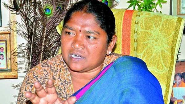 ఆమ్నీషియా పబ్ బాలిక రేప్ కేసు: మహిళలు తలుచుకుంటే నిందితులను శిక్షించలేమా: సీతక్క!!