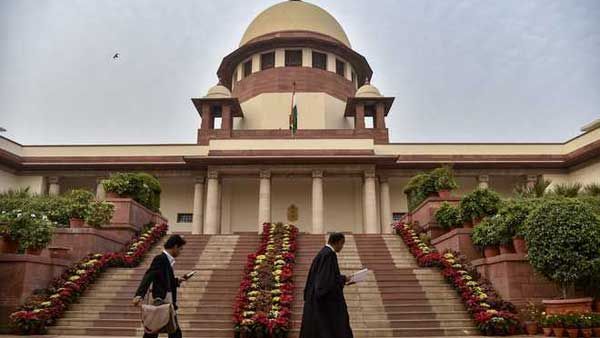 Supreme Court: శివసేన రెబల్ ఎమ్మెల్యేలకు గుడ్ న్యూస్, డిప్యూటీ స్పీకర్ కు నోటీసులు, ఏక్ నాథ్ హ్యాపీ !