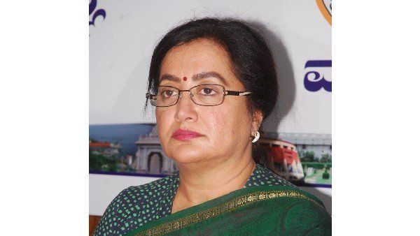 Sumalatha: నాకు నా ప్రజలు అంటే ఇష్టం, నేను అంటే నా ప్రజలకు అభిమానం, తెలుగింటి ఆడపడుచు, ఎంపీ !