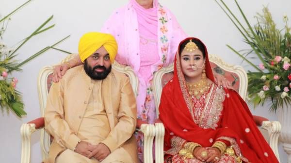 Pics: ఘనంగా పంజాబ్ సీఎం భగవంత్ మాన్ వివాహం: పెళ్లి రోజు వచ్చేందంటూ వధువు
