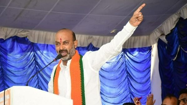 తగ్గేదేలేదంటున్న బండి సంజయ్.. అన్ని అసెంబ్లీ నియోజకవర్గాలలో బైక్ ర్యాలీలు, లక్ష్యం అదే!!