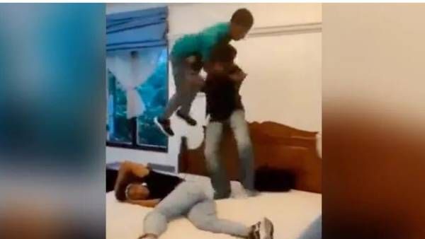 video viral:ప్రధాని బెడ్‌పై ఫైటింగ్, వైరల్.. ఆందోళనకారులు ఇలా..